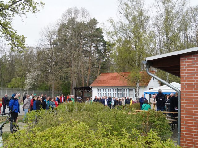 2022 Einweihung der Tennis- und Pétanqueanlage