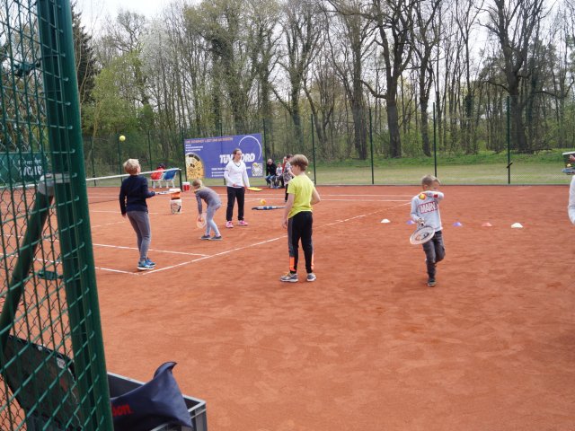 2022 Einweihung der Tennis- und Pétanqueanlage