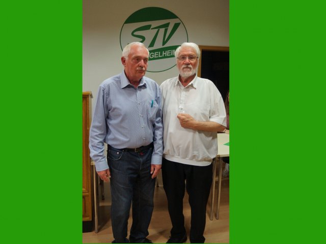 Die silberne Ehrennadel für 20jährige Mitgliedschaft erhielten: